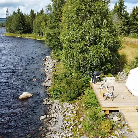 River Glamping - Jordet, - Med Fiskerett Lüks kamp alanı *